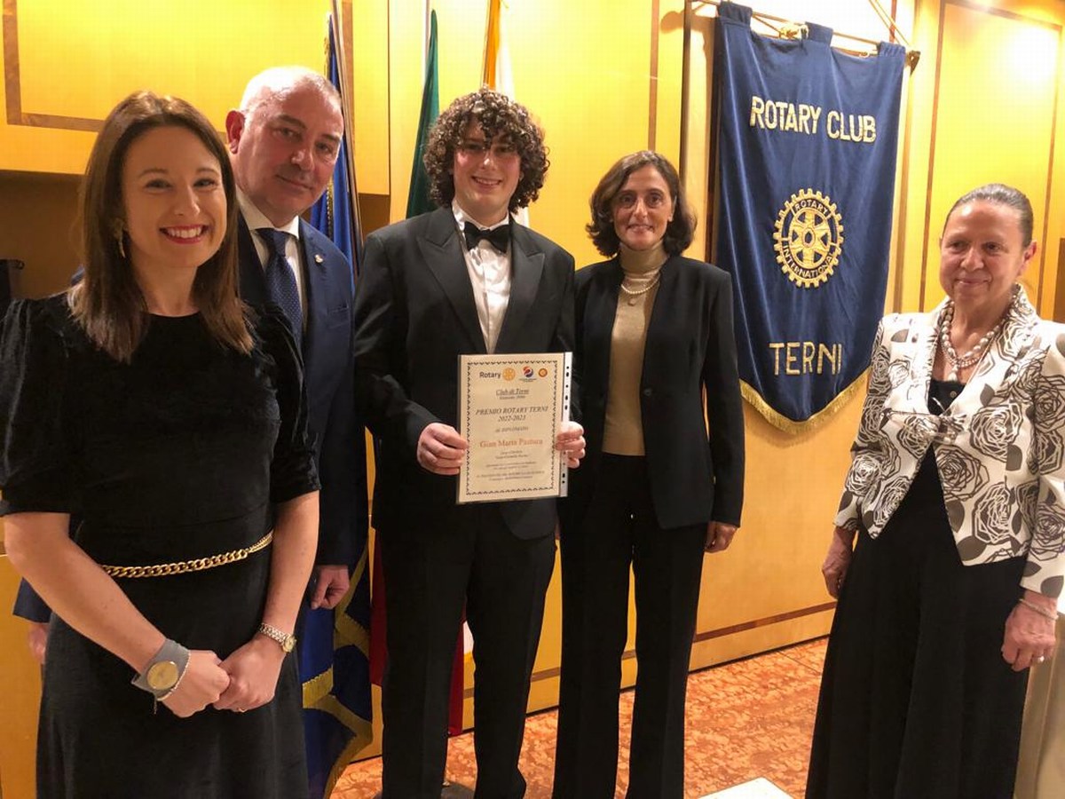 Gian Maria Pastura miglior studente di Terni 2022/2023 per il Rotary