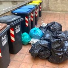Terni: rifiuti abbandonati in via Garibaldi. ‘Indagano’ Asm e polizia Locale