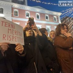 Terni, protesta in piazza: «Bandecchi non ci rappresenta» – Foto