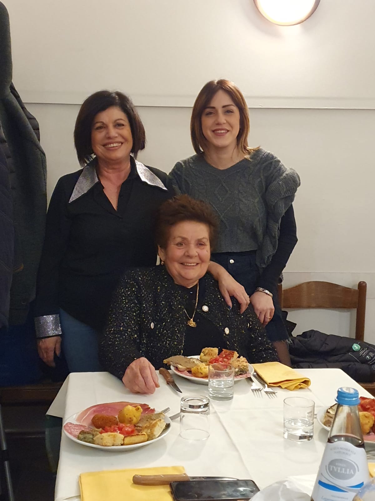 Bracciale Con Amazzonite Per Figlia E Nonna, Pietre Vulcaniche Nere E Oro Rosa, Regalo Affetto