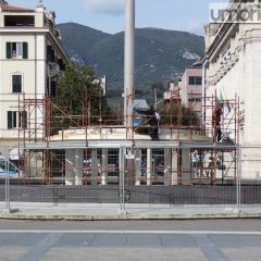 Terni, fontana piazza Tacito: si finisce a metà aprile. Ancora scontro Comune-Asm