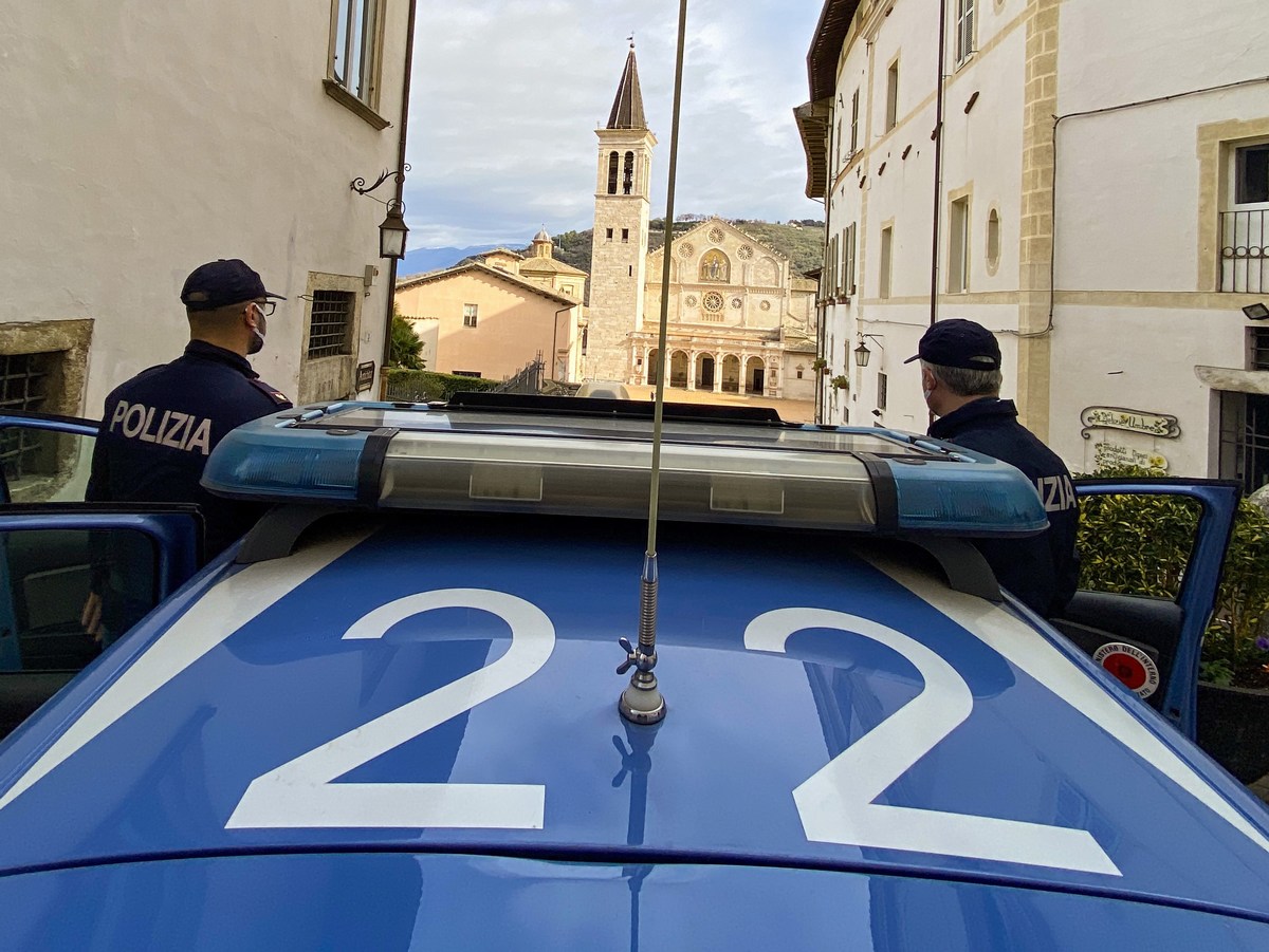 Panico sul Rato e un agente ferito: c’è l’arresto per il 32enne a piedi in superstrada