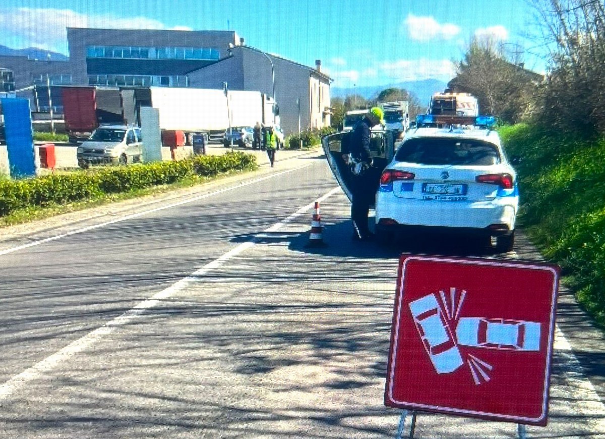 Tamponamento fra Terni e Narni. Due feriti