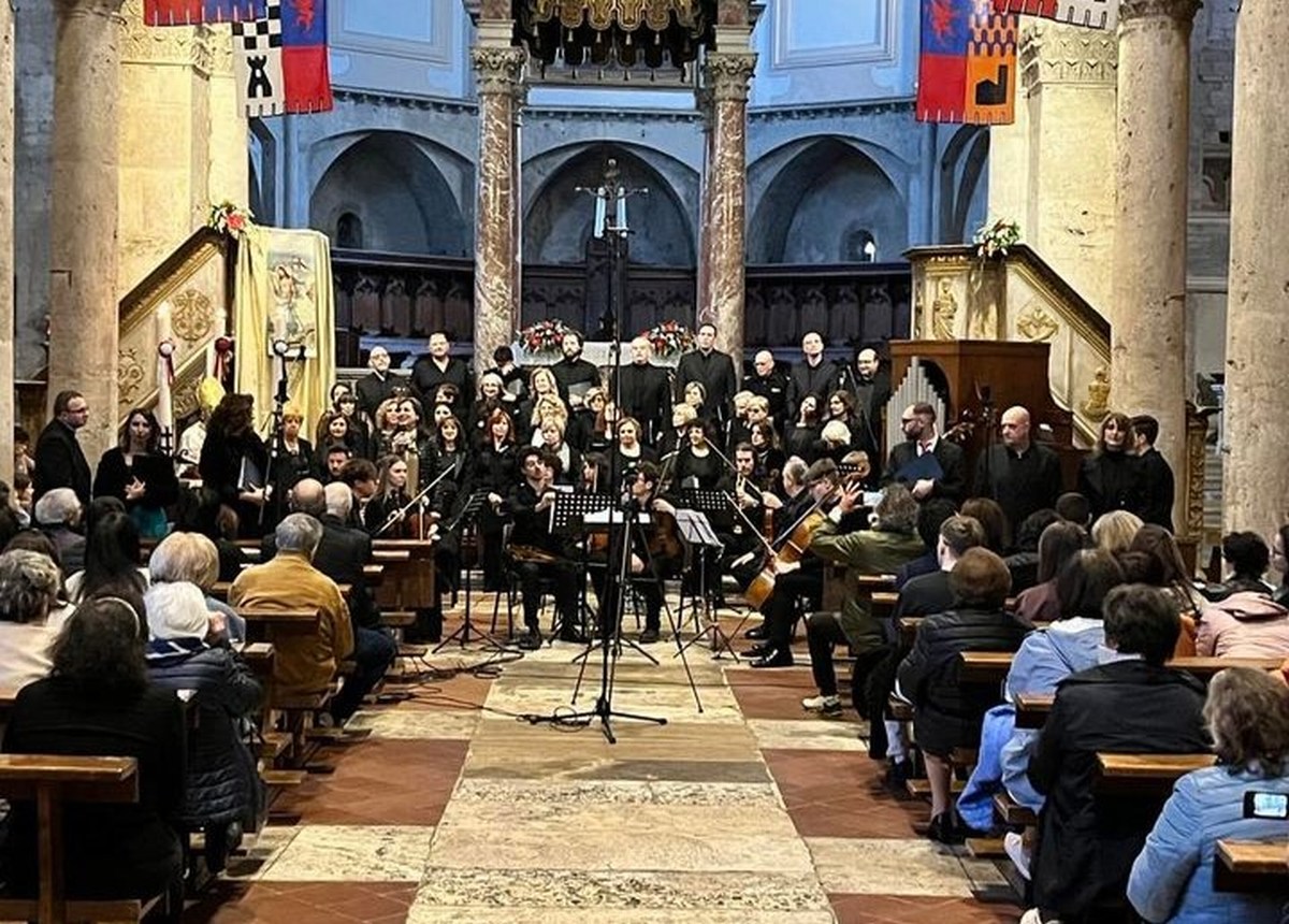 Successo per il concerto dell’Angeloni e dei cori della diocesi a Narni