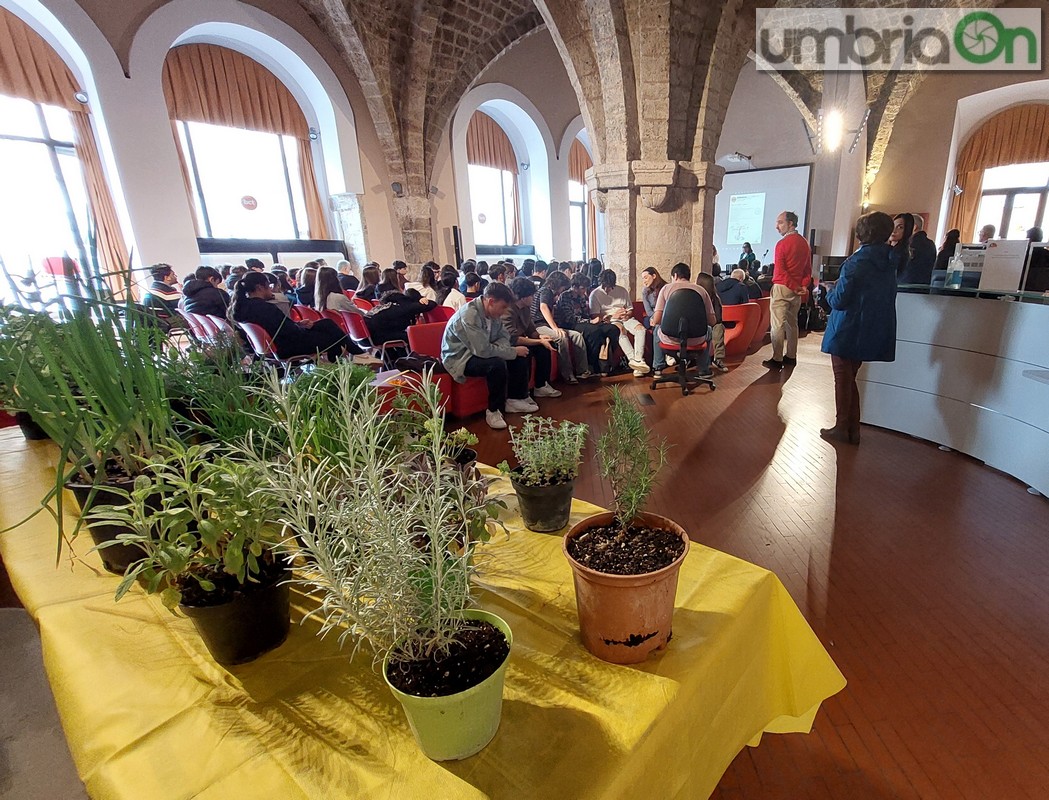 Terni: il ‘Cantamaggio in Bct’ tra studenti, musica e aromatiche