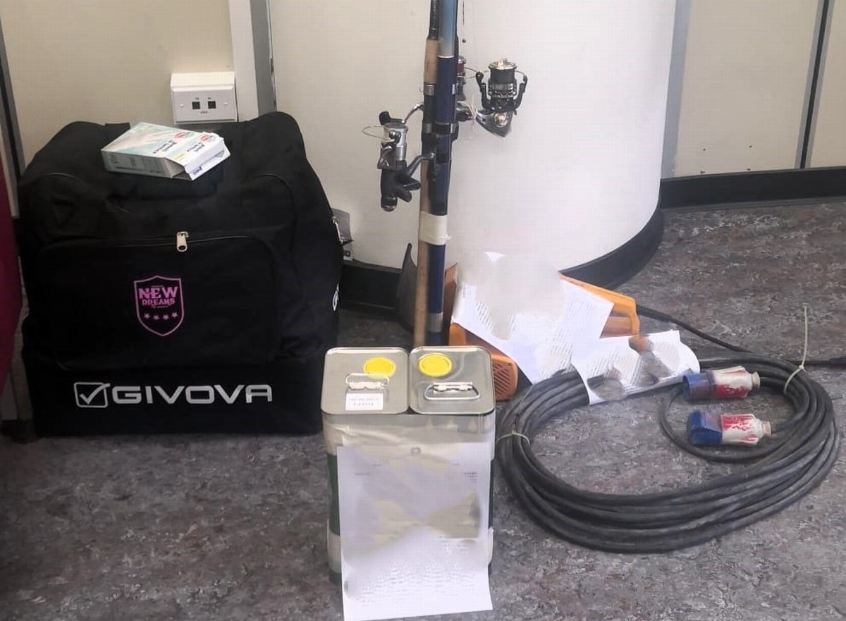 Terni: ruba di tutto in un garage a Campitello e la polizia lo arresta