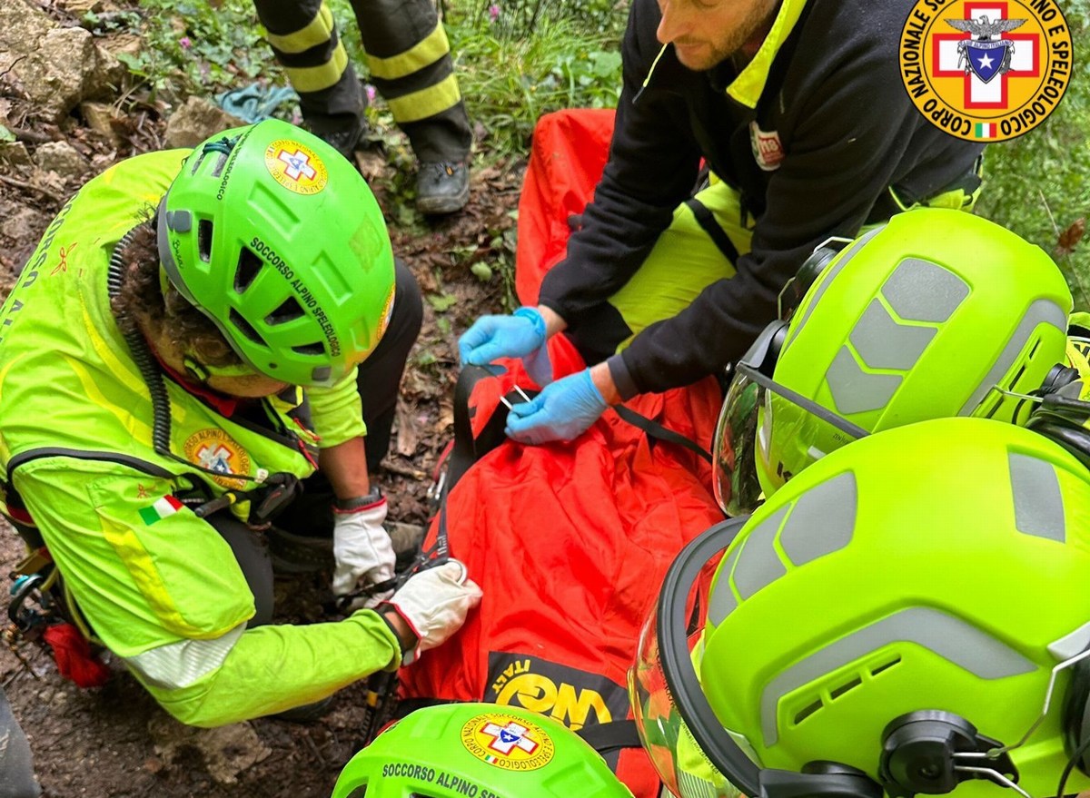 Escursionisti stanchi, dispersi e infortunati: weekend di interventi