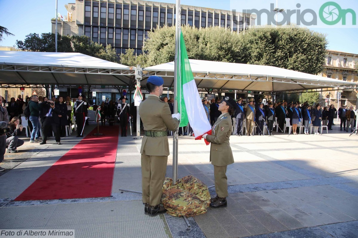 Terni: Unità nazionale e festa Forze armate – Le foto di A. Mirimao