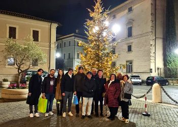Lions Club Terni Host: si rinnova la tradizione dell’albero di Natale in piazza Duomo