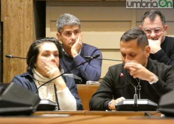 «Terni Reti è in piedi per miracolo». Rete del gas: ok non vincolante del consiglio all’alienazione