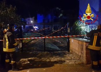 Paura a Castel Viscardo per un incendio. Palazzina evacuata nella notte