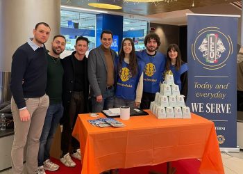 Bastoni elettronici per non vedenti e ipovedenti grazie al Leo Club Terni