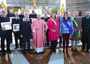 Solidarietà: premiati sei carabinieri del comando provinciale di Terni