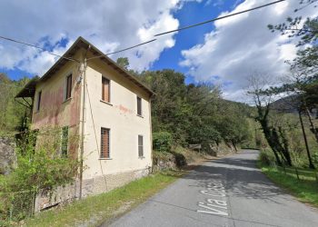 Terni: il Comune va di alienazione per l’ex casa del custode de ‘La Lupa’ di Rosciano (Arrone)