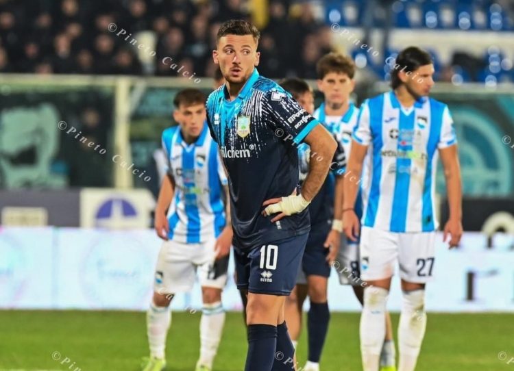 Giovanni Bruzzaniti (foto Andrea Iommarini - Pineto Calcio)