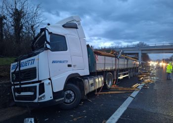 A1: incidenti in serie e carichi persi fra Attigliano e Orvieto. Nessun ferito ma disagi per chi viaggia