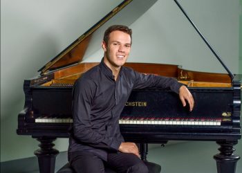 Terni: la FIlarmonica Umbra ospita il giovane pianista Gabriele Strata