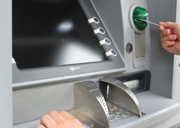Umbria, sportelli bancari: 32 Comuni rimasti senza. L’sos