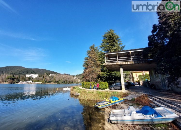 A destra l'ex hotel Lido