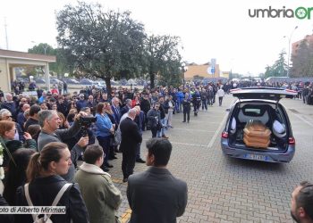 Terni: l’ultimo saluto a Sanderson Mendoza – Le immagini di A. Mirimao