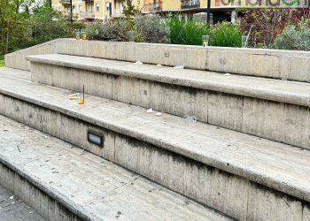 Terni, passerella Papuli e largo Ottaviani: costante inciviltà e rifiuti – Fotogallery