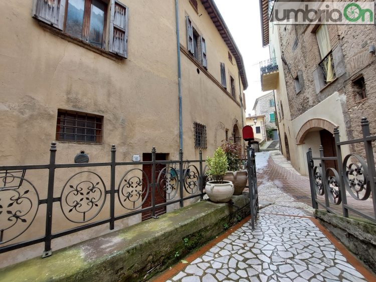Una via di Cesi