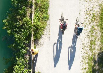 Turismo lento, spirito veloce: «L’Umbria si vive in e-bike con Idea Ride»