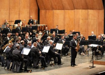 Terni, al ‘Secci’ concerto della banda dell’Aeronautica Militare