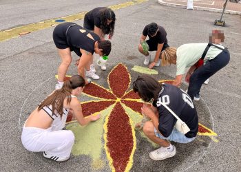 Terni, 1° infiorata del Corpus Domini a borgo Bovio