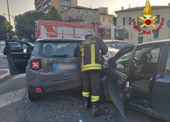Terni, incidente con tre auto coinvolte e altrettanti feriti