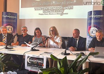 Con i saldi del 5 luglio sarà ‘Shopping Night’: negozi aperti fino alle 23 nel centro di Terni