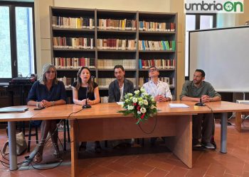 Terni: Borgo Bovio si colora con la sua prima infiorata