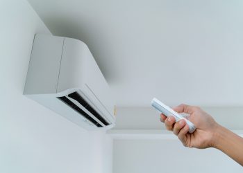 Bollette calde in estate? 5 consigli utili per raffreddare i consumi