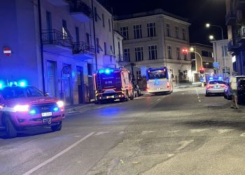 Terni, si apre voragine in via del Lanificio: scatta l’intervento