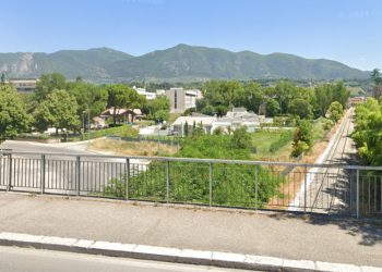 Terni, via Radice: il Comune si ‘prende’ l’area ciclabile da Ponteggia