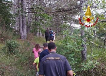 Gubbio: due famiglie smarrite nei boschi del Parco Coppo salvate dai vigili del fuoco