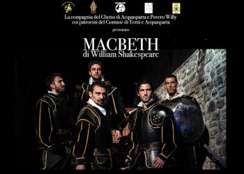 Ambizione, sangue e destino: Macbeth in scena al teatro romano di Carsulae