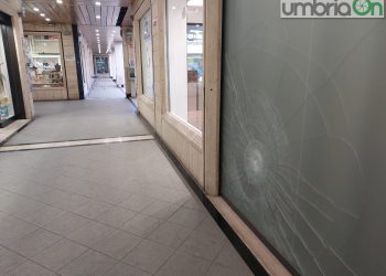 Terni, colpo notturno all’ottica Dragoni di borgo Rivo