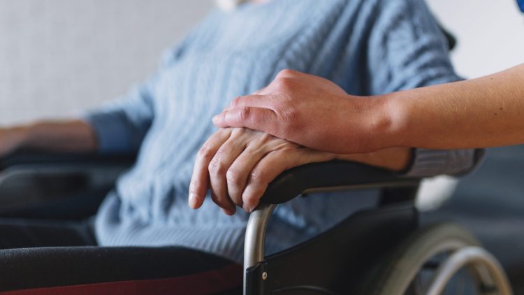 Caregiver (foto tieniamente.it)