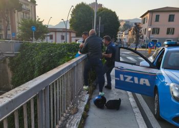 Terni: 26enne salvata mentre si sta per gettare nel fiume Nera