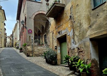 Collescipoli: «E anche l’ultimo negozio ha chiuso»