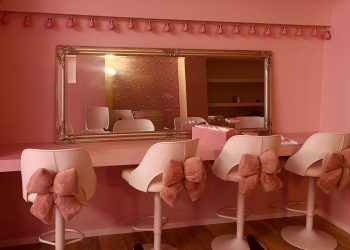 Terni: una stanza tutta rosa per festeggiare le donne da 0 a 99 anni
