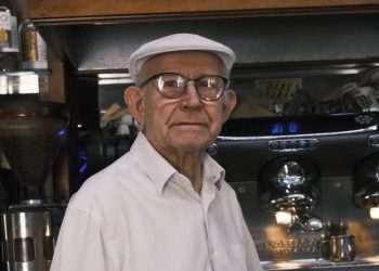 Acquasparta: una vita dietro il bancone. Giuseppe Paoli festeggia 90 anni