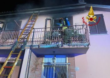 Città di Castello, abitazione in fiamme: evacuate due donne