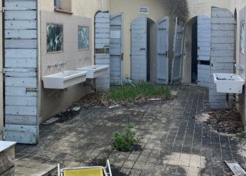 Dai fasti all’abbandono: è la piscina di Ferentillo