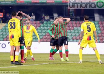 La sconfitta della Ternana in casa contro il Guidonia nelle foto di Mirimao