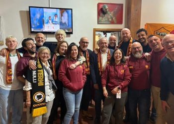 Il Roma Club Terni festeggia il Natale tra divertimento e solidarietà