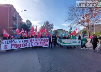Terni, Unicoop Etruria: sciopero e corteo. «Non accetteremo inermi la scelta» – Foto e video