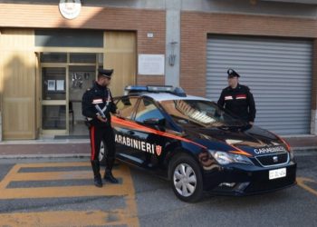 Todi: spari davanti a un negozio la notte di Capodanno. Denunciati in due