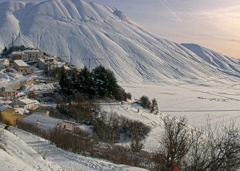 Castelluccio: il termometro precipita a -27,3°C. È un freddo (quasi) da record